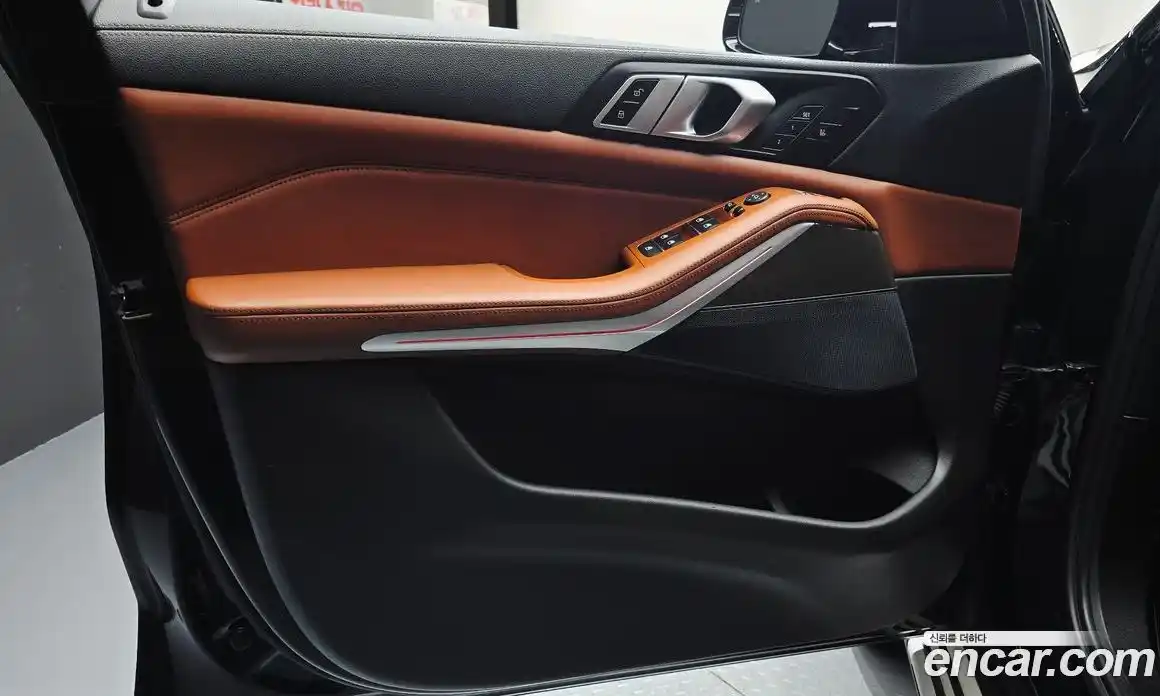 BMW X5 2022 3.0 автомат (гидро), фото 14