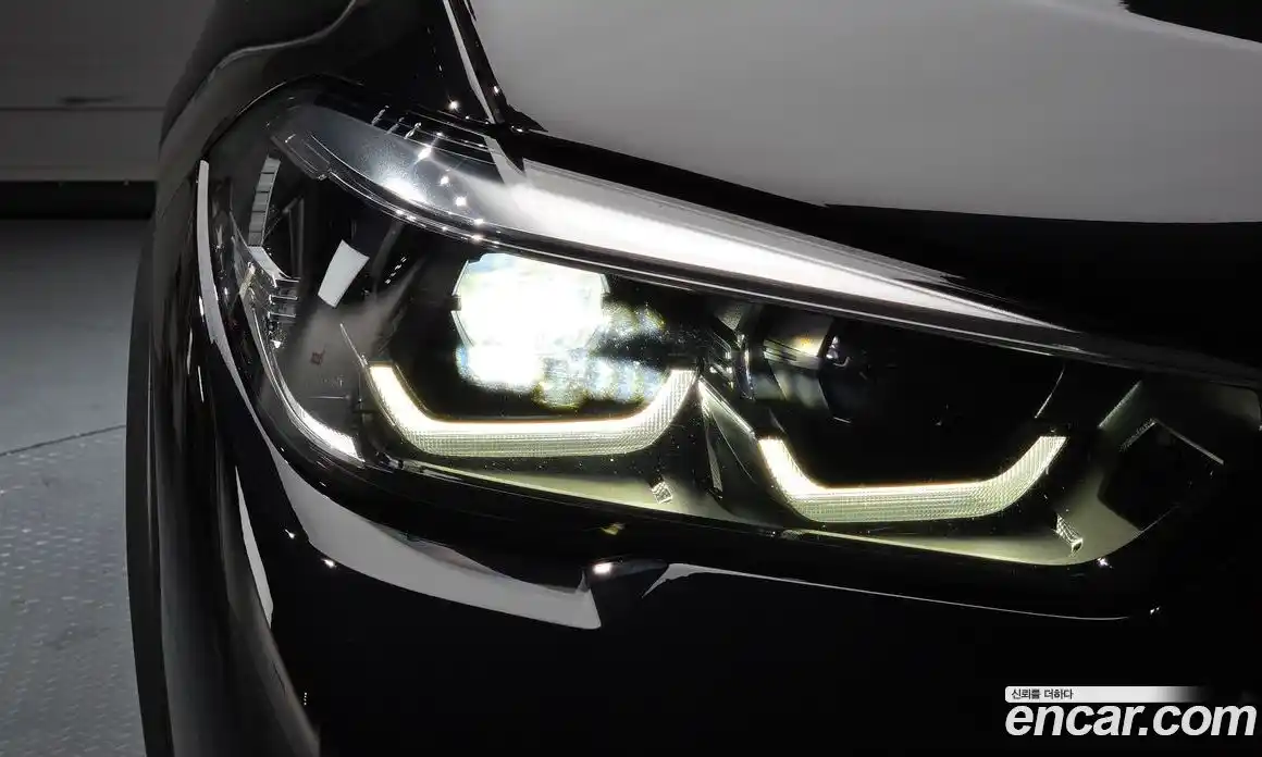 BMW X5 2022 3.0 автомат (гидро), фото 8