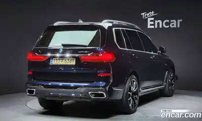 BMW X7 2021 3.0 автомат (гидро), миниатюра 2