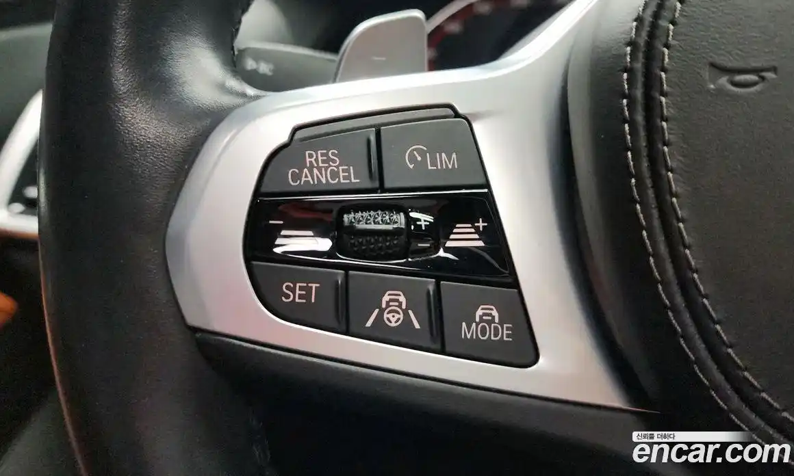 BMW X7 2021 3.0 автомат (гидро), фото 24