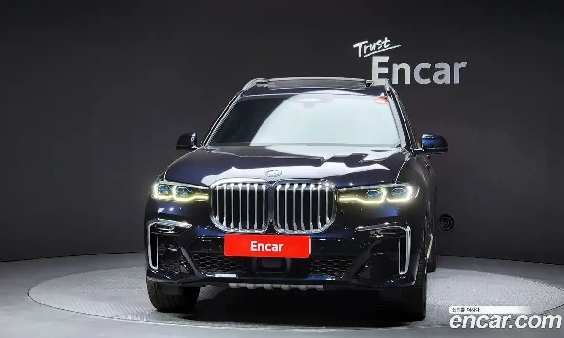 BMW X7 2021 3.0 автомат (гидро), фото 3