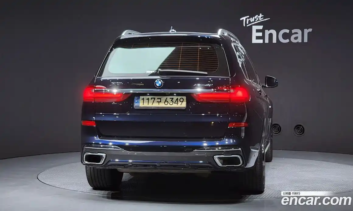 BMW X7 2021 3.0 автомат (гидро), фото 4