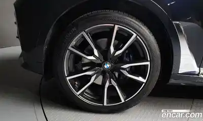BMW X7 2021 3.0 автомат (гидро), миниатюра 5
