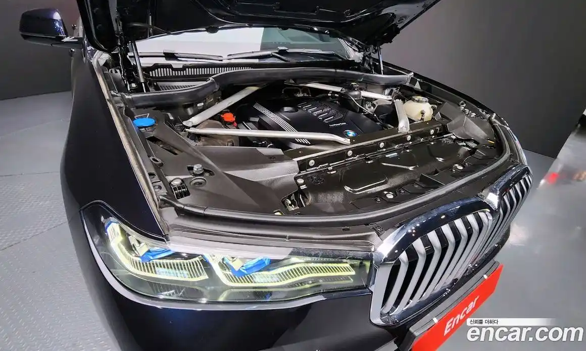 BMW X7 2021 3.0 автомат (гидро), фото 6
