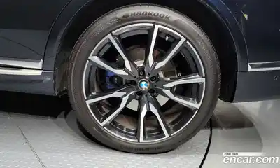 BMW X7 2021 3.0 автомат (гидро), миниатюра 7