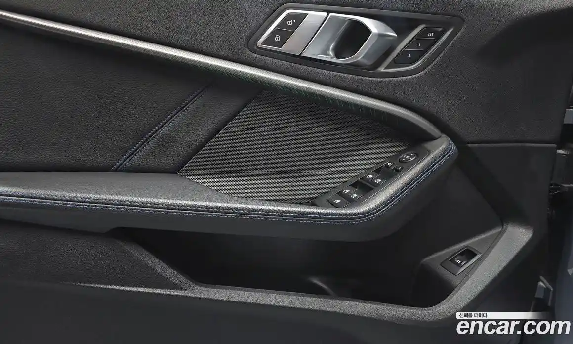 BMW 1 серия 2021 2.0 автомат (гидро), фото 30