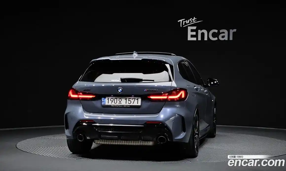 BMW 1 серия 2021 2.0 автомат (гидро), фото 4