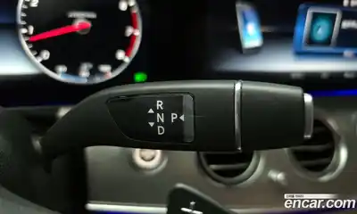 Mercedes-Benz E-Class 2019 2.0 автомат (гидро), миниатюра 12
