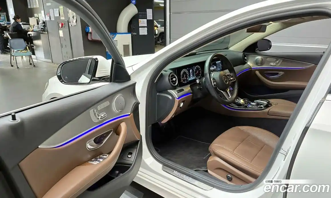 Mercedes-Benz E-Class 2019 2.0 автомат (гидро), фото 13