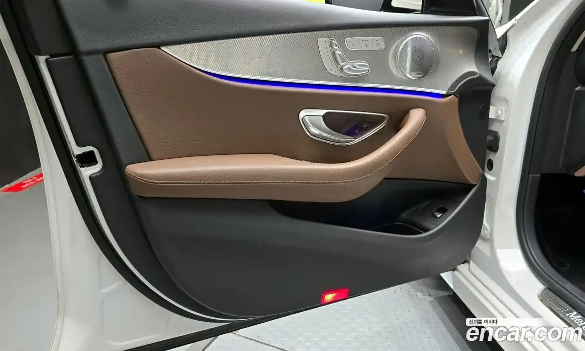 Mercedes-Benz E-Class 2019 2.0 автомат (гидро), фото 14