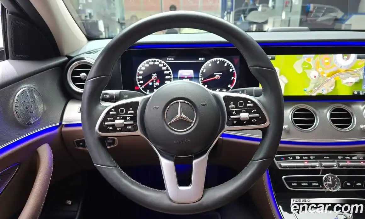 Mercedes-Benz E-Class 2019 2.0 автомат (гидро), фото 19
