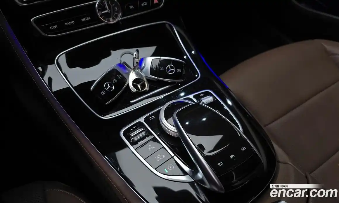 Mercedes-Benz E-Class 2019 2.0 автомат (гидро), фото 23