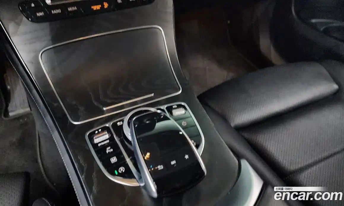 Mercedes-Benz GLC-Class 2019 2.0 гидро, фото 12 Mercedes-Benz GLC-Class 2019 2.0 гидро, фото 12