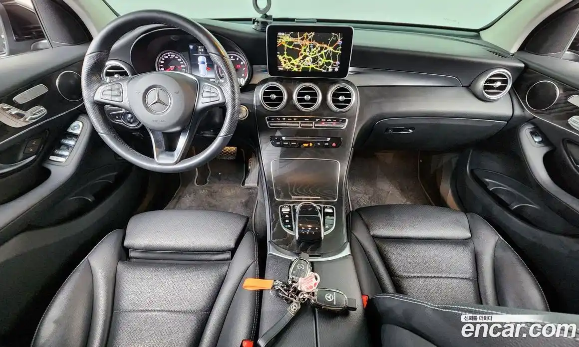 Mercedes-Benz GLC-Class 2019 2.0 гидро, фото 10 Mercedes-Benz GLC-Class 2019 2.0 гидро, фото 10