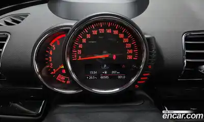 Mini Clubman 2016 2.0 автомат (гидро), миниатюра 8