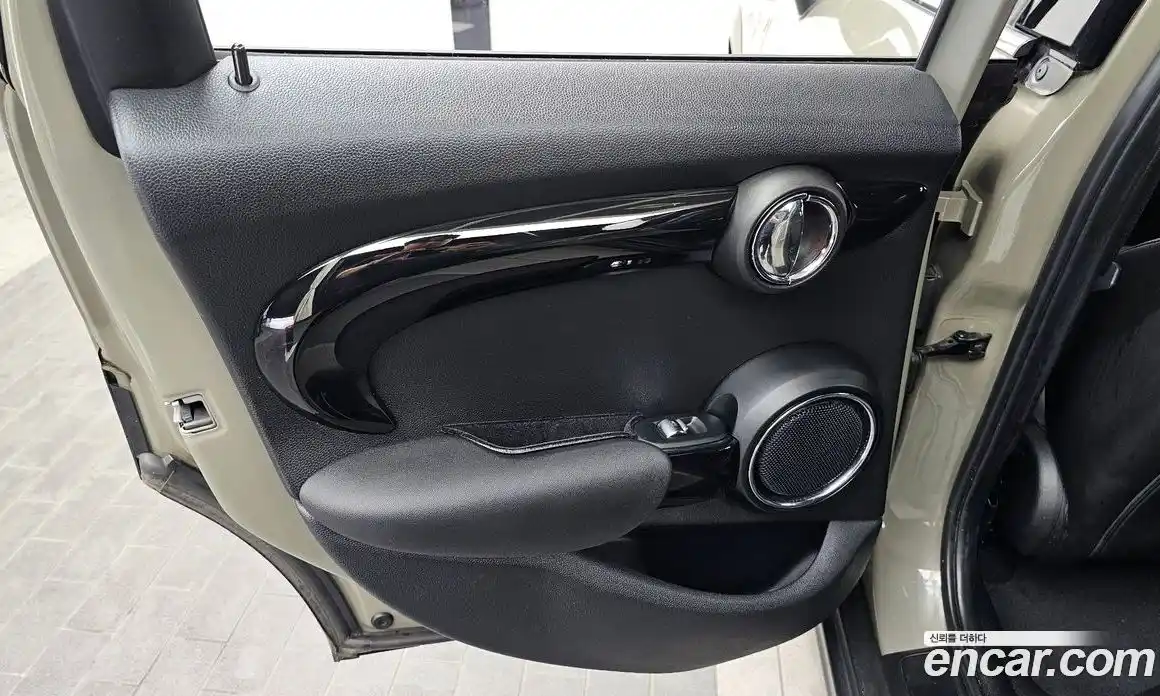 Mini Cooper 2019 2.0 автомат (гидро), фото 15