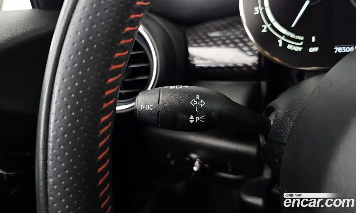 Mini Cooper 2019 2.0 автомат (гидро), фото 30