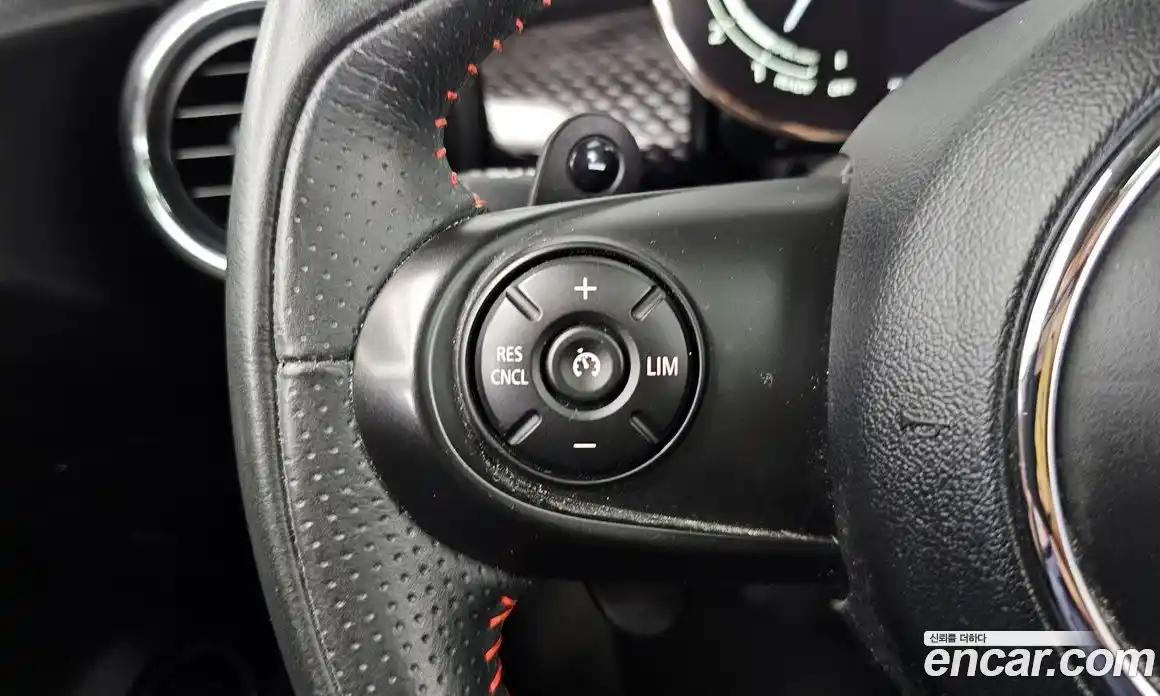 Mini Cooper 2019 2.0 автомат (гидро), фото 31