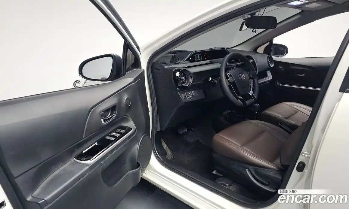 Toyota Prius 2018 1.5 гидро, фото 10