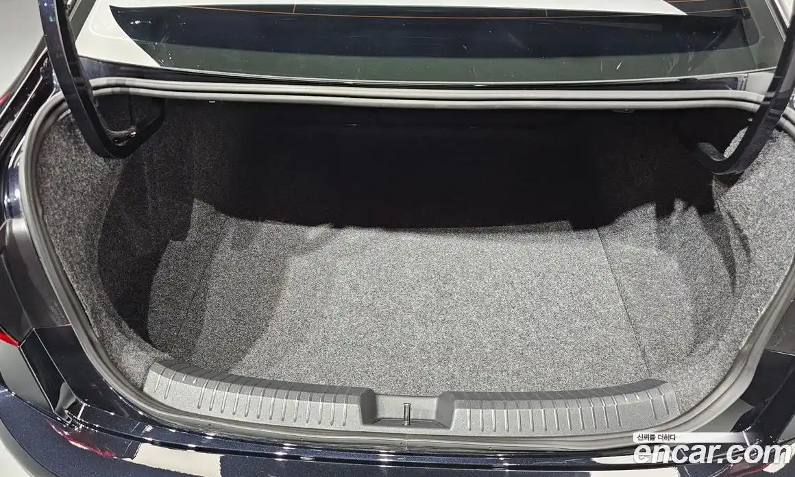 Volkswagen Jetta 2024 1.5 автомат (гидро), фото 32