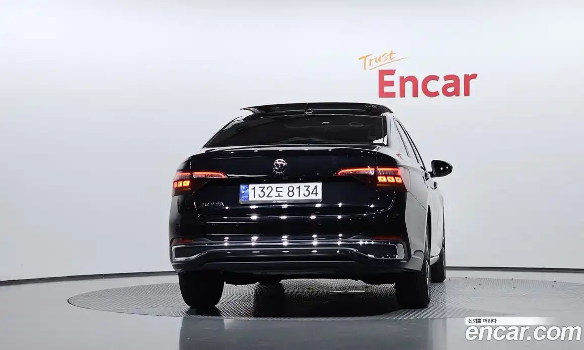 Volkswagen Jetta 2024 1.5 автомат (гидро), фото 4