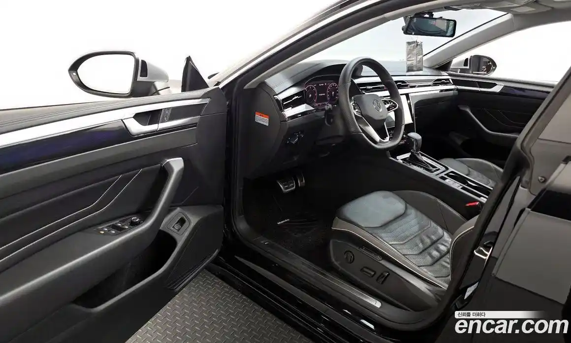 Volkswagen Arteon 2023 2.0 автомат (гидро), фото 13