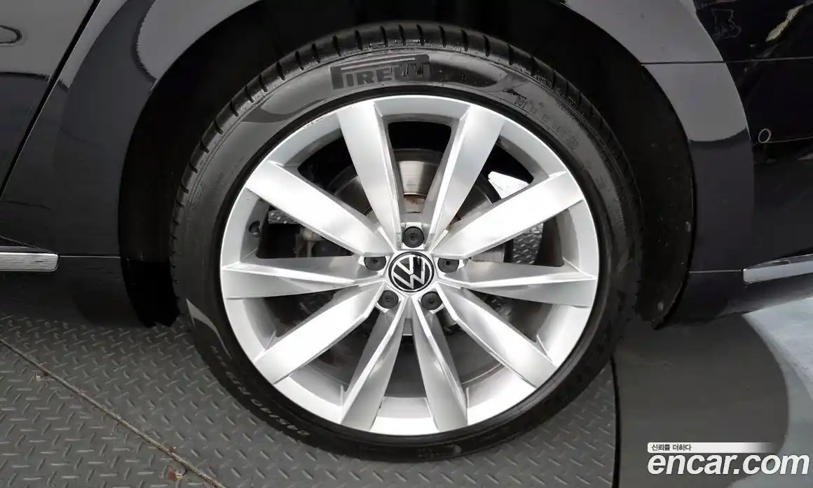 Volkswagen Arteon 2023 2.0 автомат (гидро), фото 7