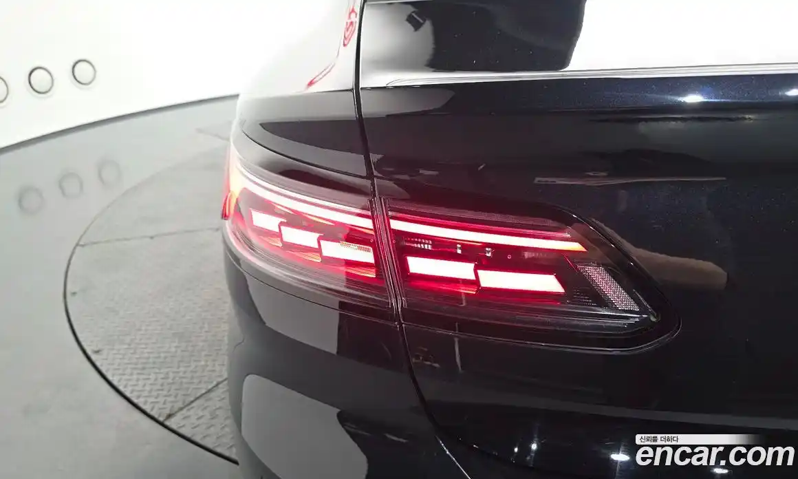 Volkswagen Arteon 2023 2.0 автомат (гидро), фото 9