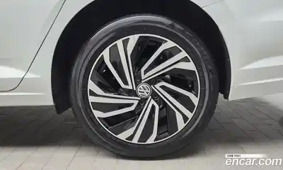 Volkswagen Jetta 2021 1.4 автомат (гидро), миниатюра 7
