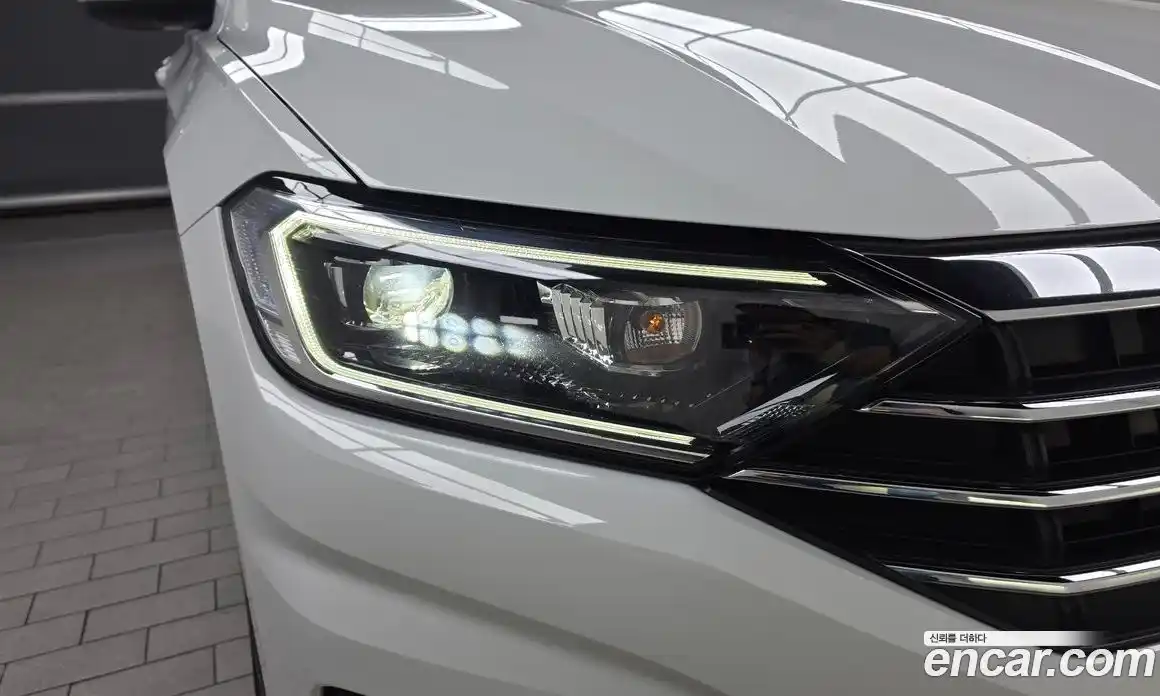 Volkswagen Jetta 2021 1.4 автомат (гидро), фото 8