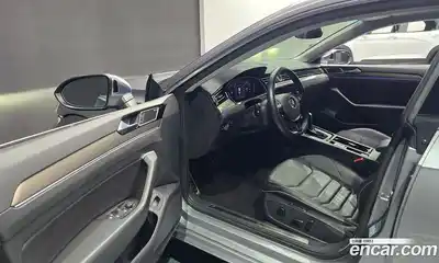 Volkswagen Arteon 2020 2.0 автомат (гидро), миниатюра 11