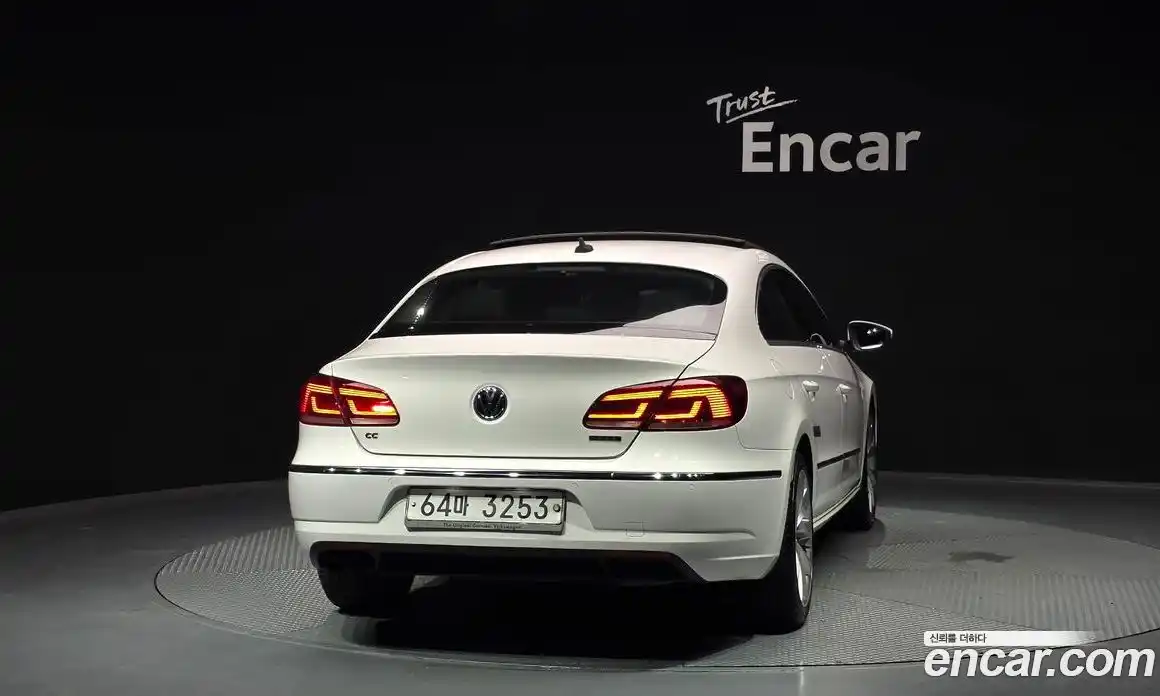 Volkswagen CC 2013 2.0 автомат (гидро), фото 4