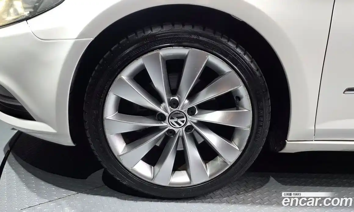 Volkswagen CC 2013 2.0 автомат (гидро), фото 5