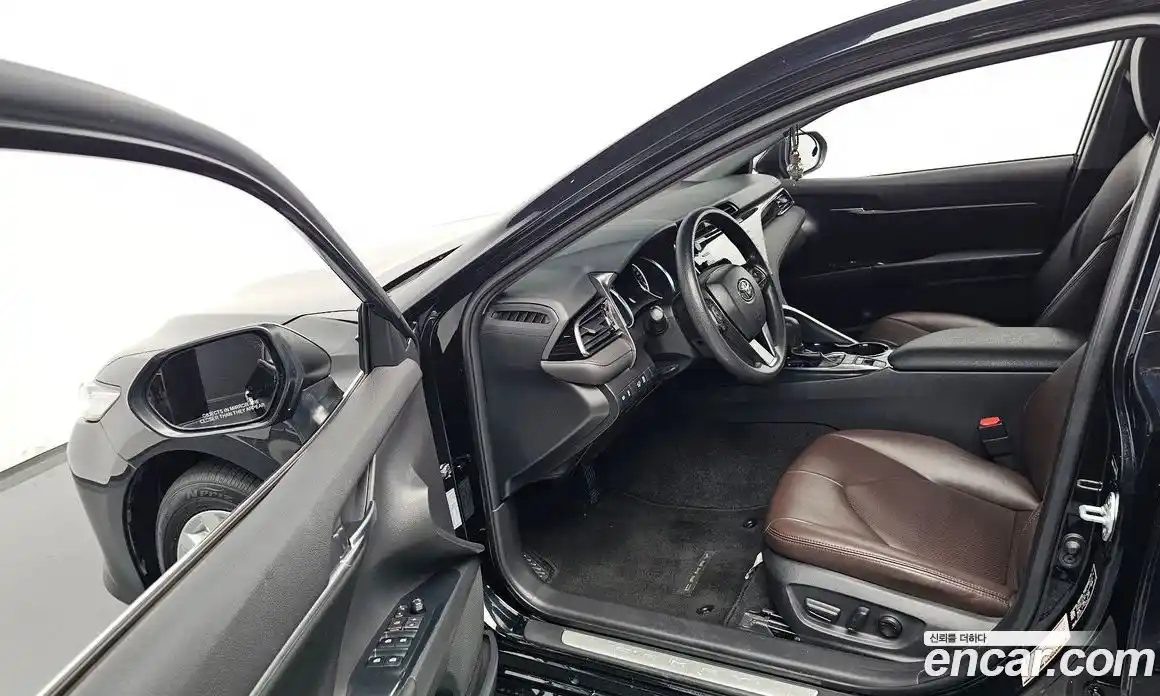 Toyota Camry 2019 2.5 гидро, фото 12