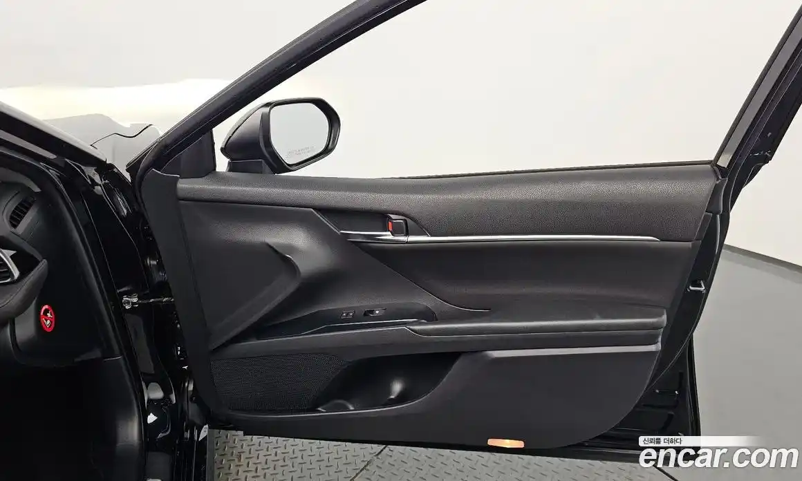 Toyota Camry 2019 2.5 гидро, фото 13
