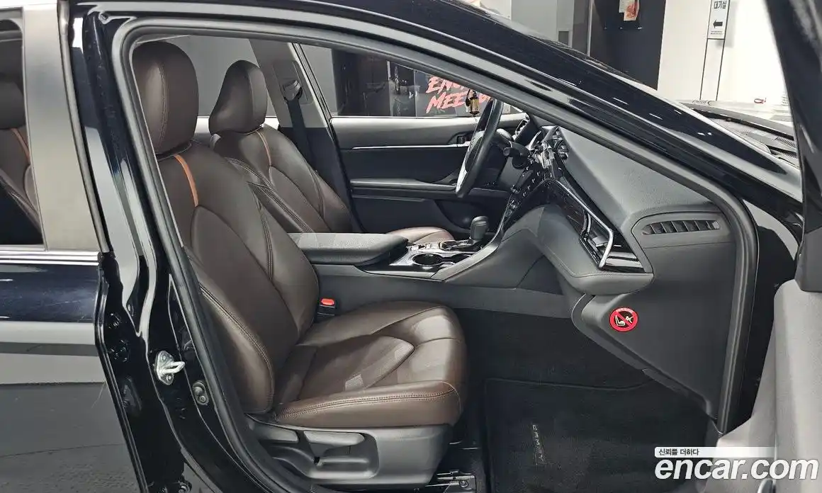 Toyota Camry 2019 2.5 гидро, фото 15