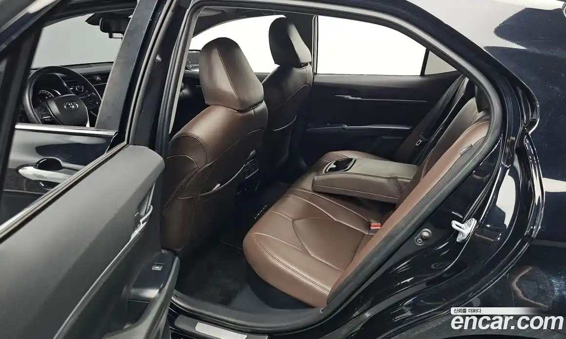 Toyota Camry 2019 2.5 гидро, фото 17