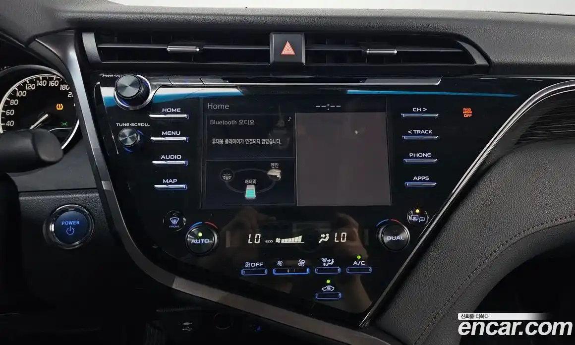 Toyota Camry 2019 2.5 гидро, фото 19