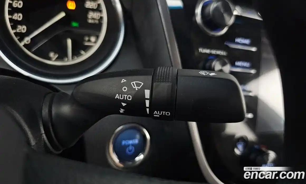 Toyota Camry 2019 2.5 гидро, фото 23