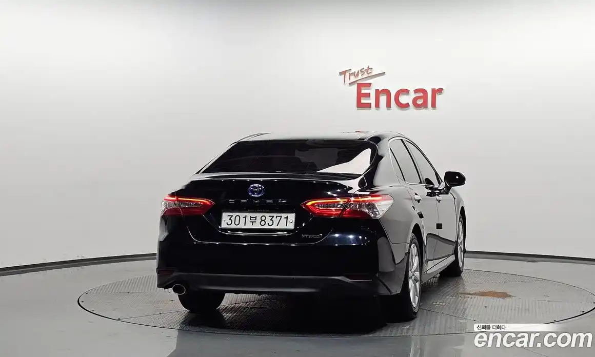 Toyota Camry 2019 2.5 гидро, фото 3