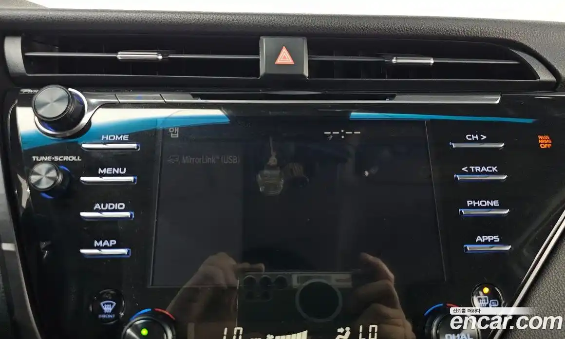 Toyota Camry 2019 2.5 гидро, фото 32
