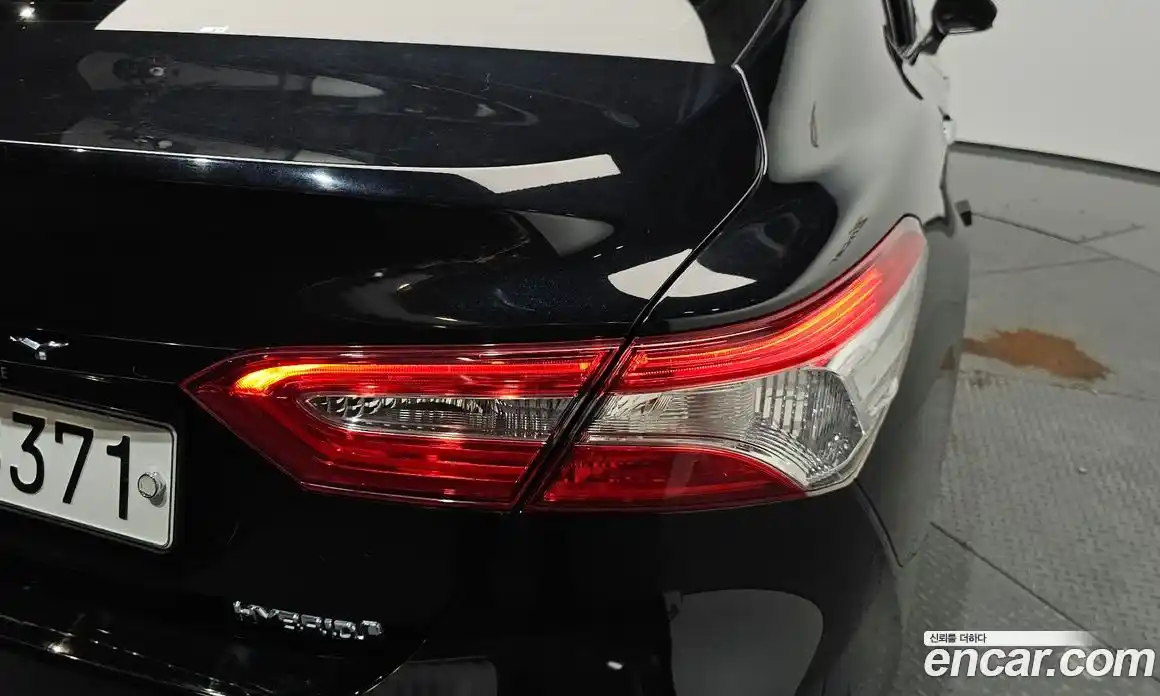 Toyota Camry 2019 2.5 гидро, фото 8