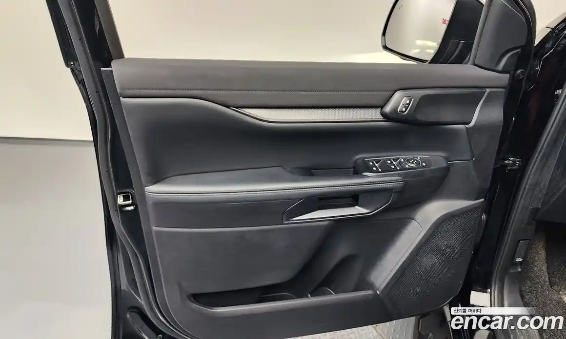 Ford Ranger 2025 2.0 автомат (гидро), фото 14