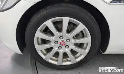 Jaguar XE 2016 2.0 гидро, миниатюра 5