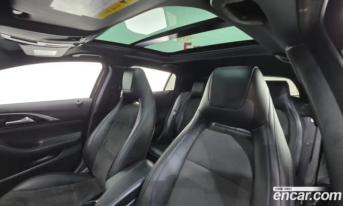Infiniti Q30 2017 2.0 гидро, фото 17