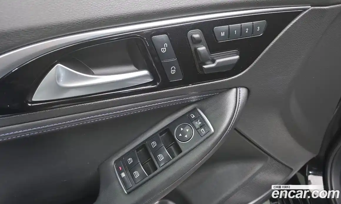 Infiniti Q30 2017 2.0 гидро, фото 19