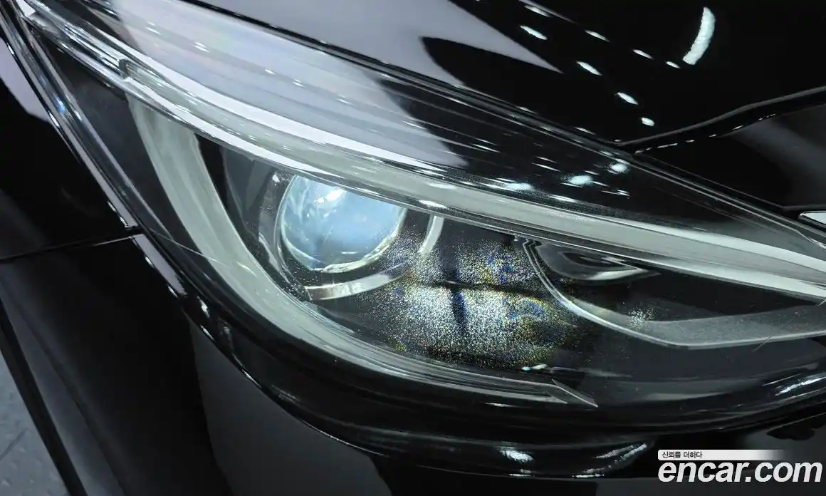 Infiniti Q30 2017 2.0 гидро, фото 8