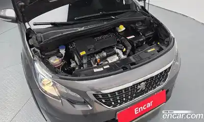 Peugeot 2008 2017 1.6 автомат (гидро), миниатюра 6