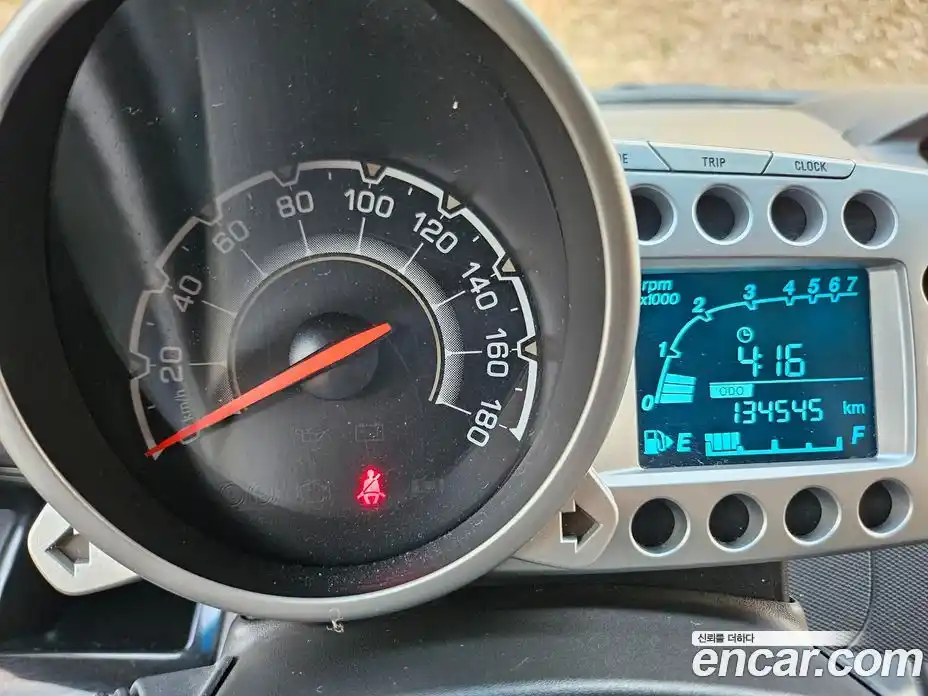 Chevrolet Spark 2012 1.0 автомат (гидро), фото 13