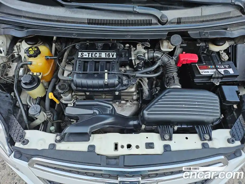 Chevrolet Spark 2012 1.0 автомат (гидро), фото 16